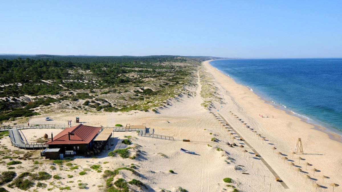 Guide Exploring Portugal Lisbon Comporta Evora AGLAIA Guide Exploring Portugal Lisbon Comporta Evora AGLAIA